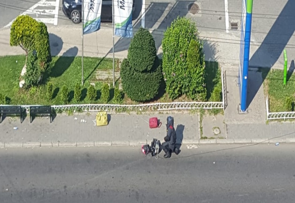 VIDEO| Alarmă la Constanța. Pachete suspecte lângă o stație Peco
