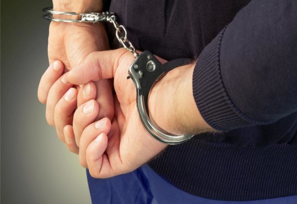 Giurgiuvean condamnat pentru viol și trafic de minori, prins și depus în închisoare
