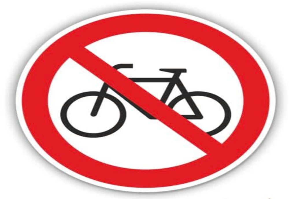 Accesul bicicliștilor interzis în parcuri!