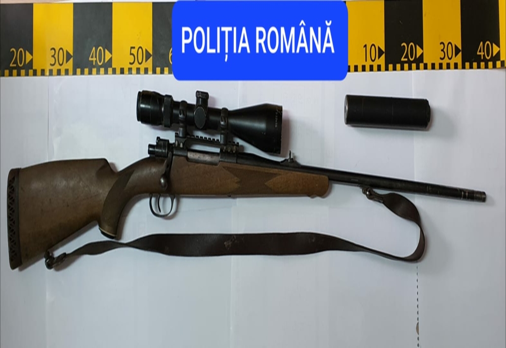 Armă letală de vânătoare, aflată în circuitul ilegal, indisponibilizată de polițiști