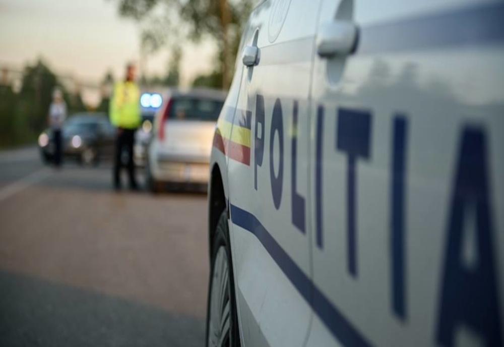 Poliţist rutier din Capitală, acuzat că a primit 500 de euro de la o persoană pentru a o ajuta să ia permisul de conducere