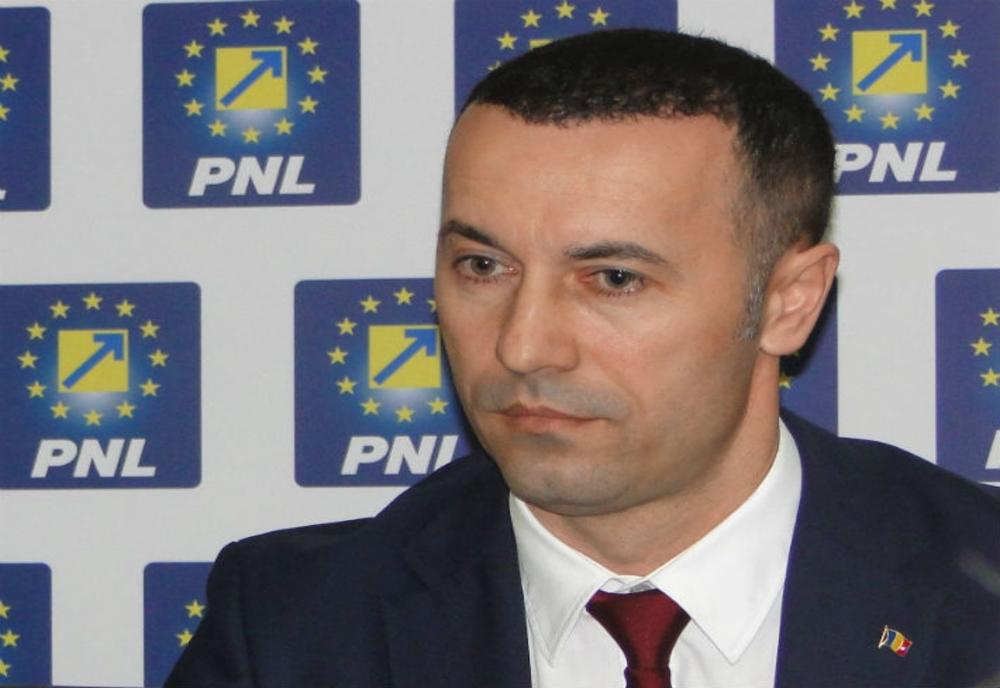 Liderul PNL Prahova: PSD se deghizează, pentru că nu are curajul să candideze cu propriul nume