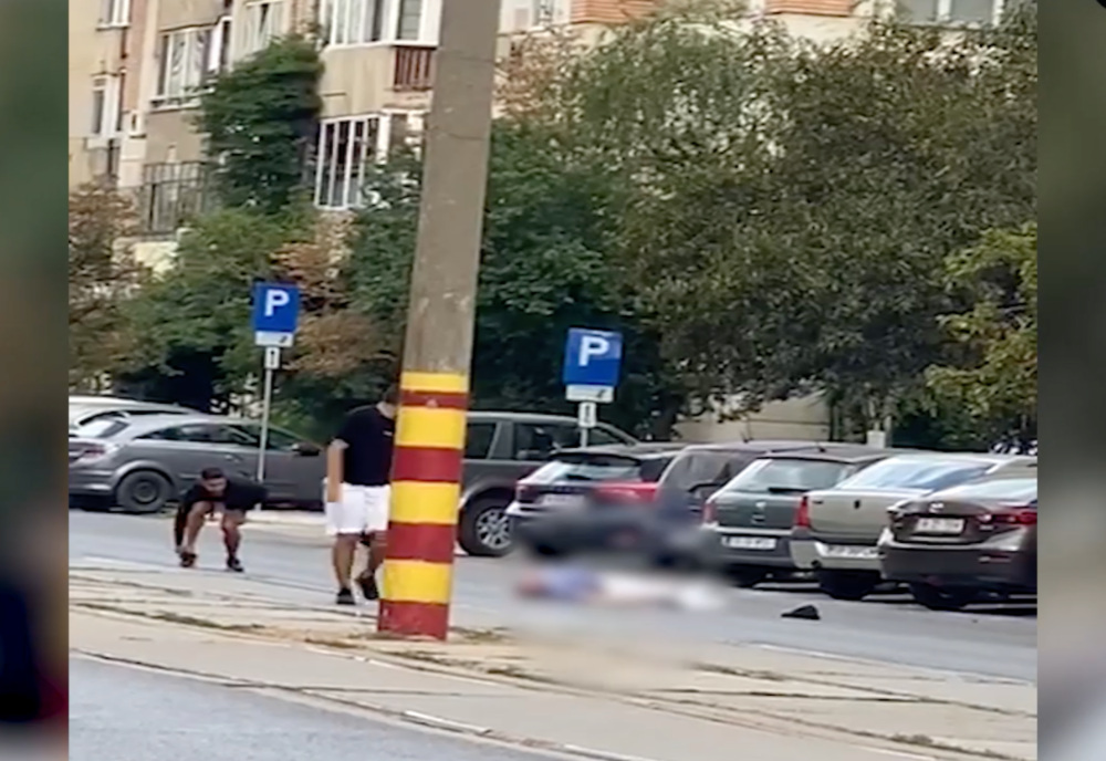 Taximetrist, bătut și lăsat inconștient pe un bulevard din București