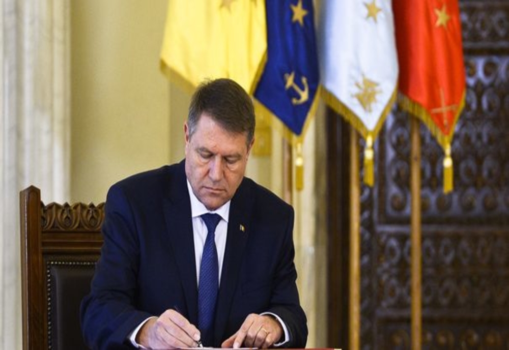 Trei decrete importante semnate de președintele Iohannis