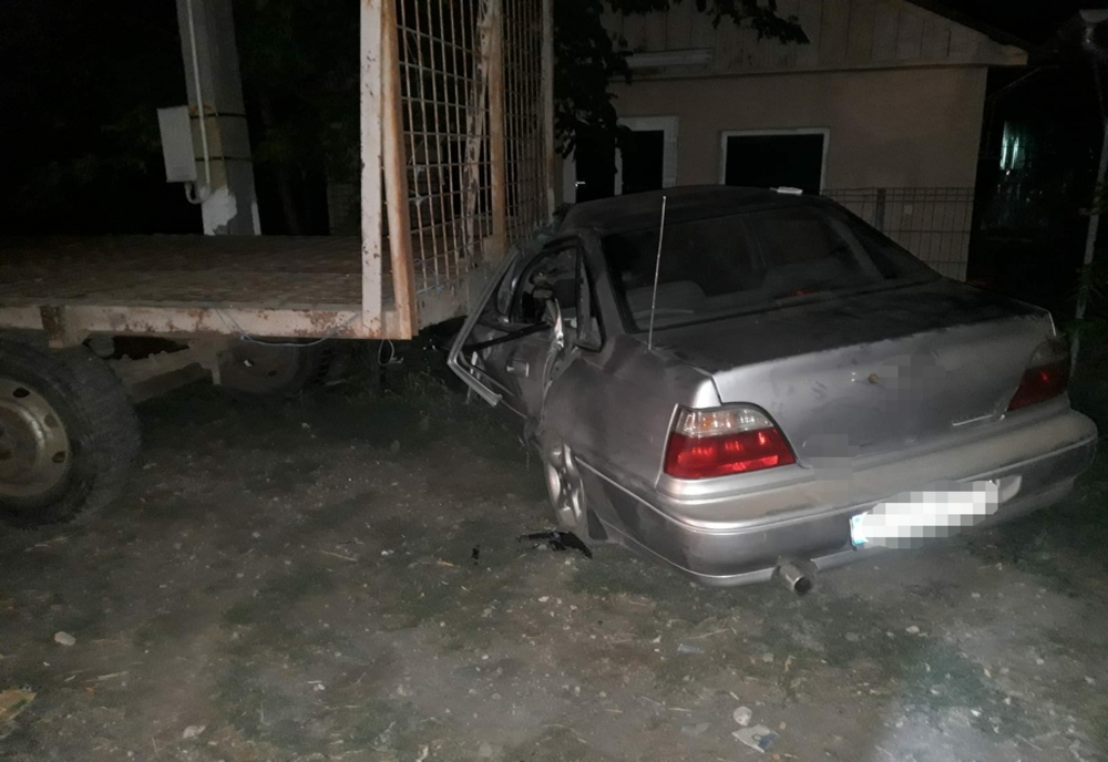 FOTO| Accident violent in Ialomița. Un barbat a ajuns in stare grava la spital