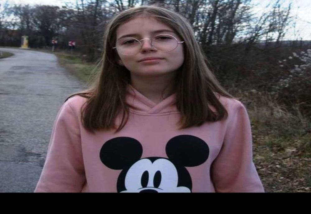 Una dintre agresoarele fetei din Târgu Jiu, dată dispărută