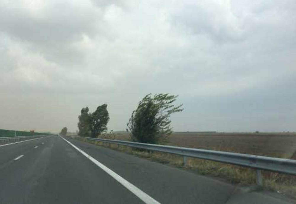 Atenție, șoferi! Vânt puternic pe Autostrada București – Constanța