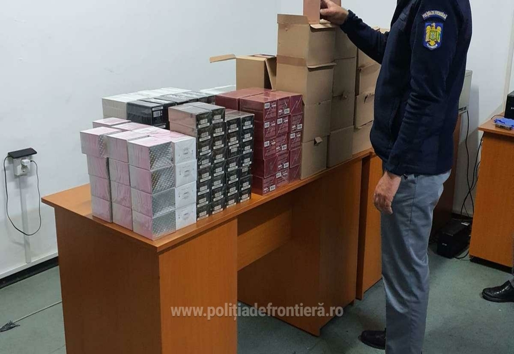 Mii de haine și parfumuri contrafăcute, descoperite de polițiștii de frontieră de la Giurgiu
