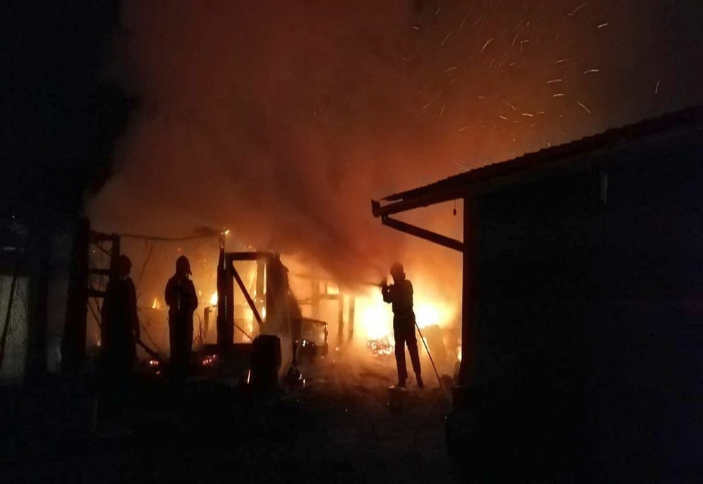 Incendiu izbucnit la o anexă din comuna Slobozia
