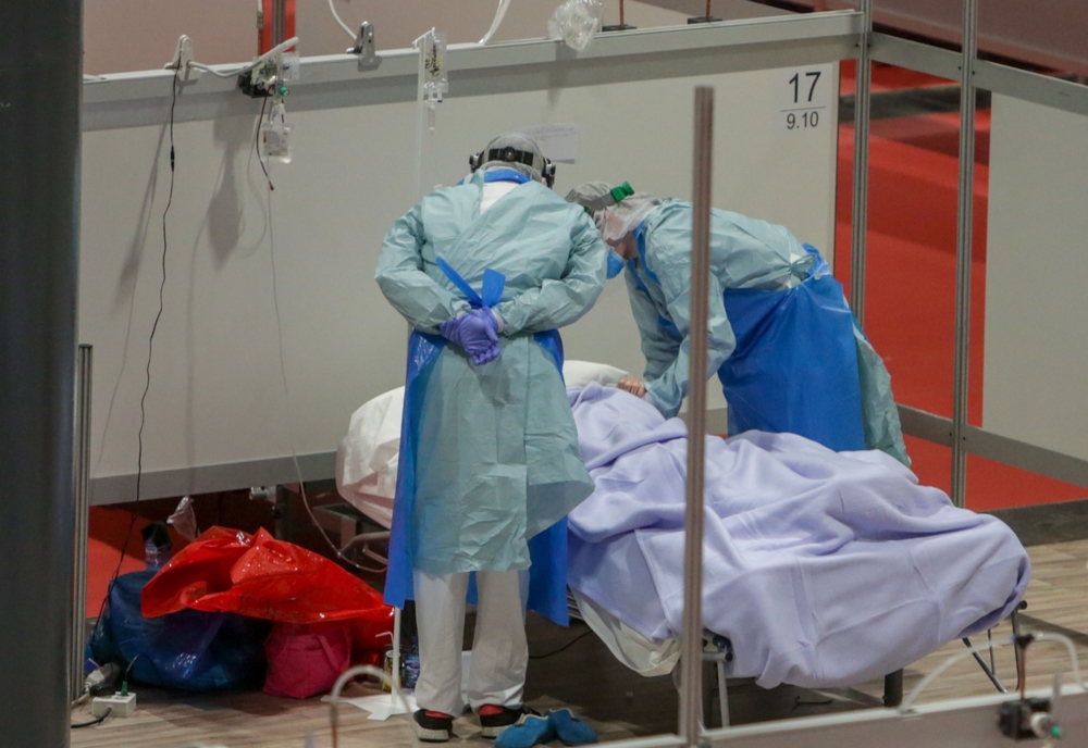 Un pacient transferat de la Neamț la Pașcani a murit