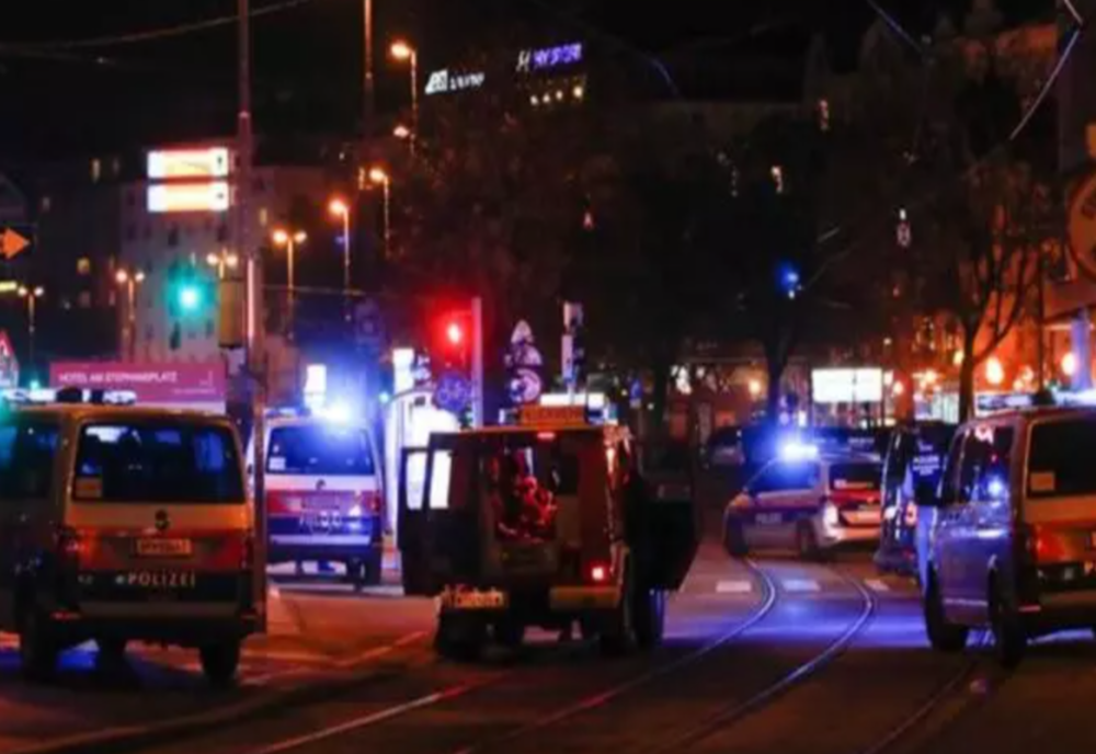 Atac armat în zona unei sinagogi din Viena: cel puțin 3 morți, 15 răniți