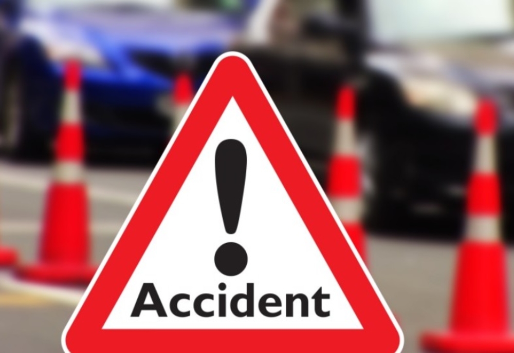 Accident rutier între un autotren și un autoturism pe DN7 București-Găești