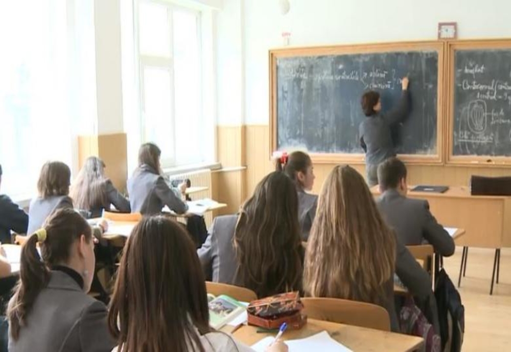 138 de elevi de liceu din Ilfov provin din familii cu maximum 500 de lei/lună venit pe membru