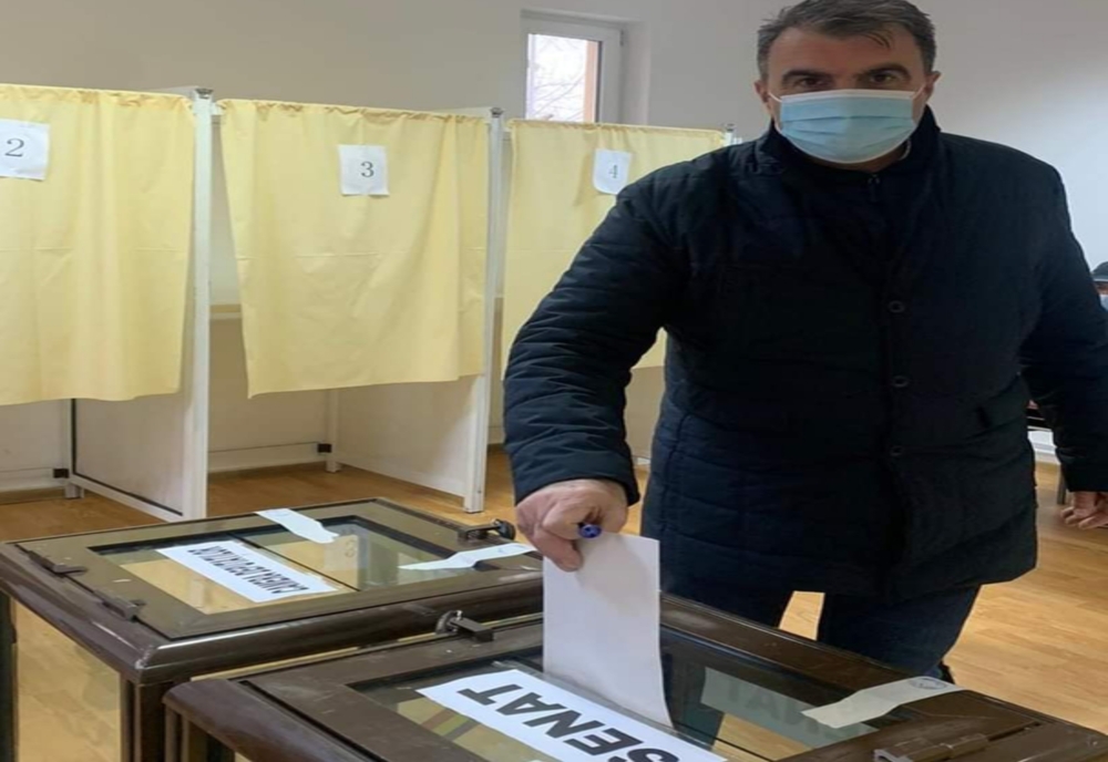 Virgil Pîrvulescu: Ieșiți la vot!
