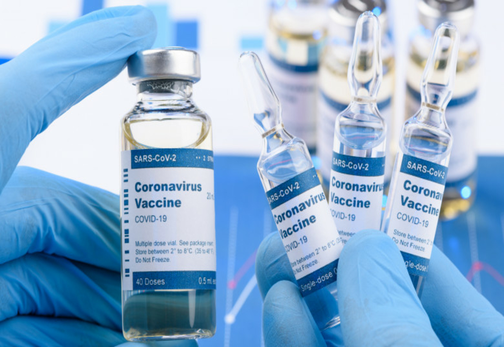 UE a comandat alte 100 de milioane de doze de vaccin Pfizer