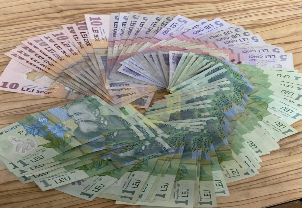 Autorităţile arădene au confiscat primii bani de la cerşetori, conform unei decizii luate în 2019