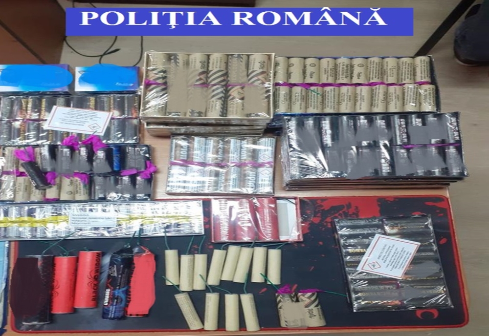 Tânăr din Rebrișoara, cu dosar penal! Polițiștii i-au confiscat 20kg de petarde și artificii