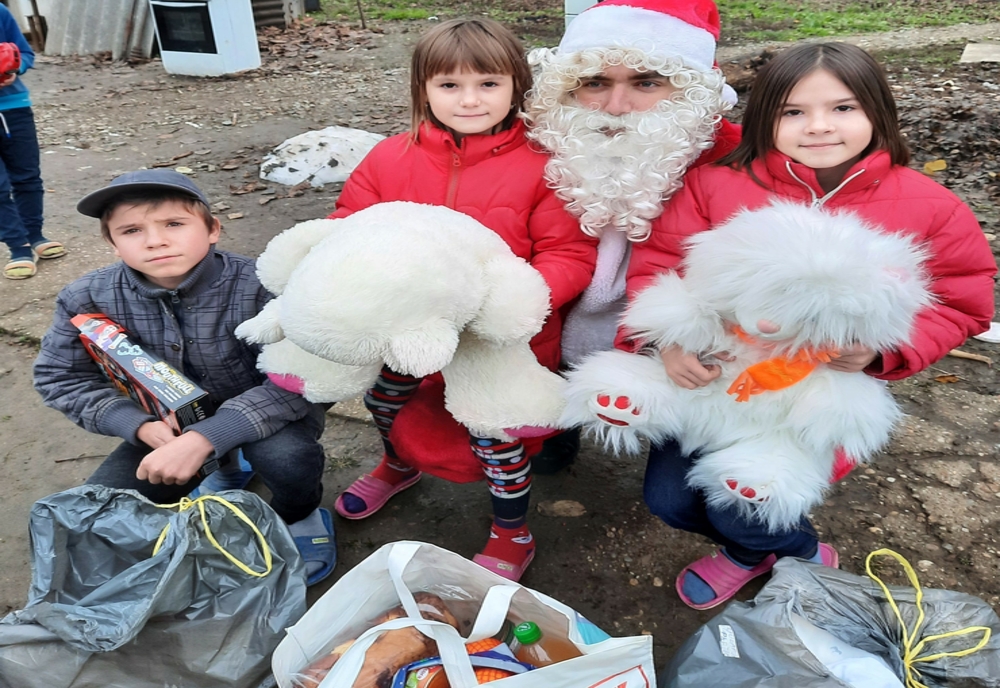Asociația „Ajutoarele lui Moș Crăciun”, daruri pentru copiii defavorizați din județul Giurgiu