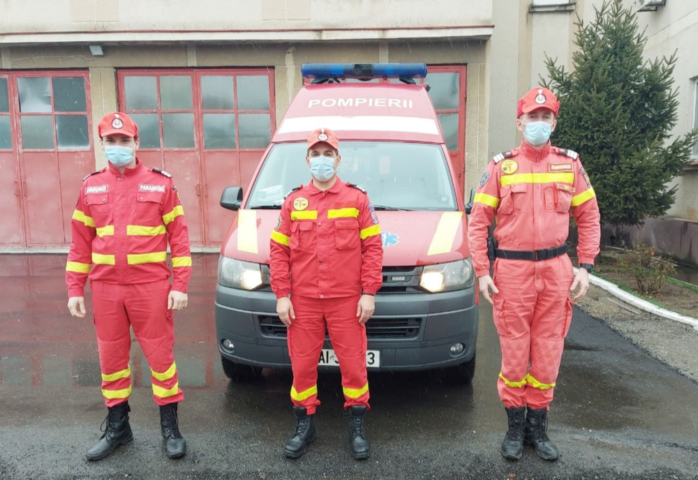 Teleorman: O tânără din Stejaru a născut ajutată de pompierii SMURD