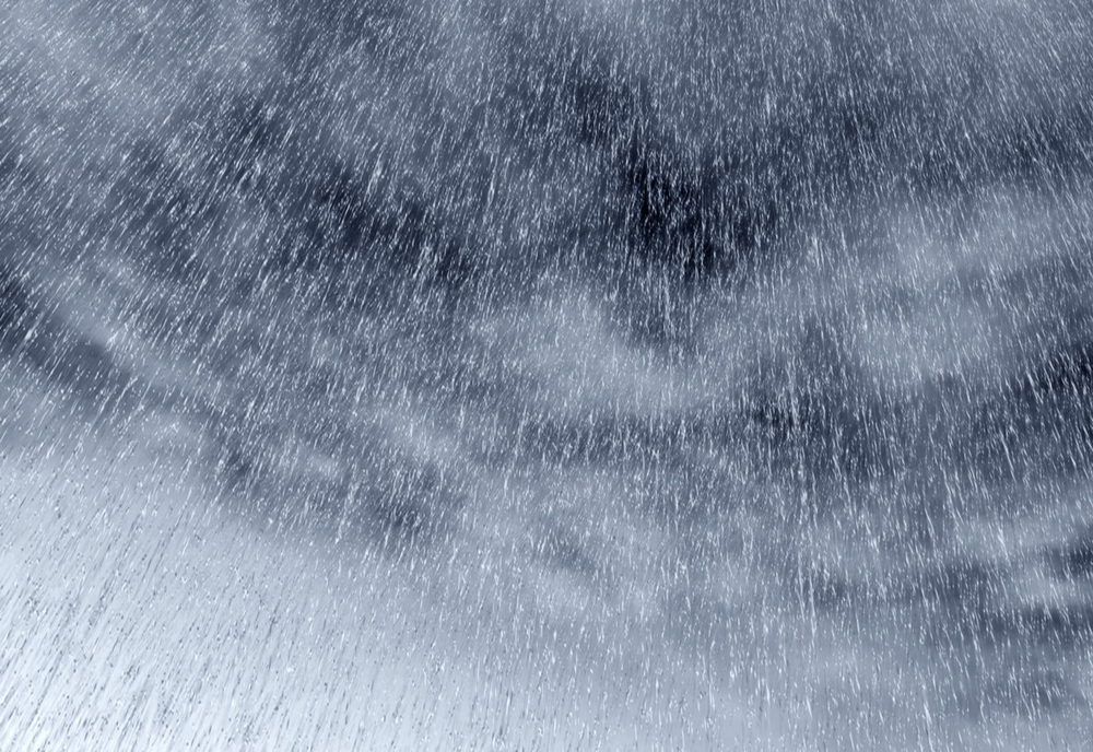 Judeţul Caraş-Severin intră sub cod galben de ploi abundente, intensificări ale vântului şi ninsori