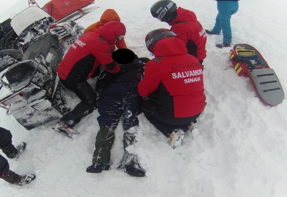 Avalanșă în Bucegi! Două femei au fost salvate de salvamontiștii prahoveni