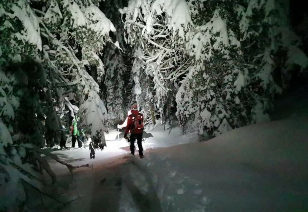 Patru turiști rătăciți în Munții Bucegi, ajutați de salvamontiști