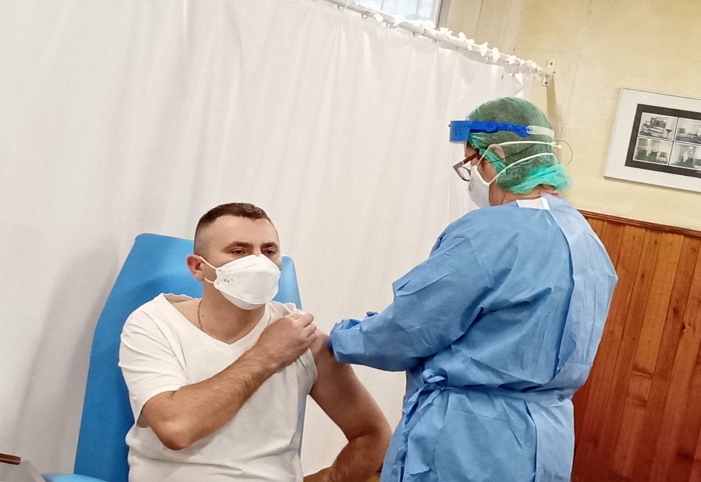 Au fost administrate primele doze de vaccin anti-Covid în județul Sălaj