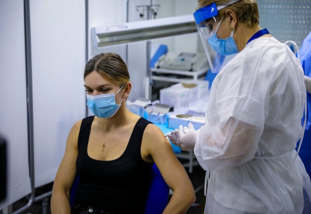 VIDEO| Simona Halep s-a vaccinat anti-Covid. “Mă simt mai în siguranță”