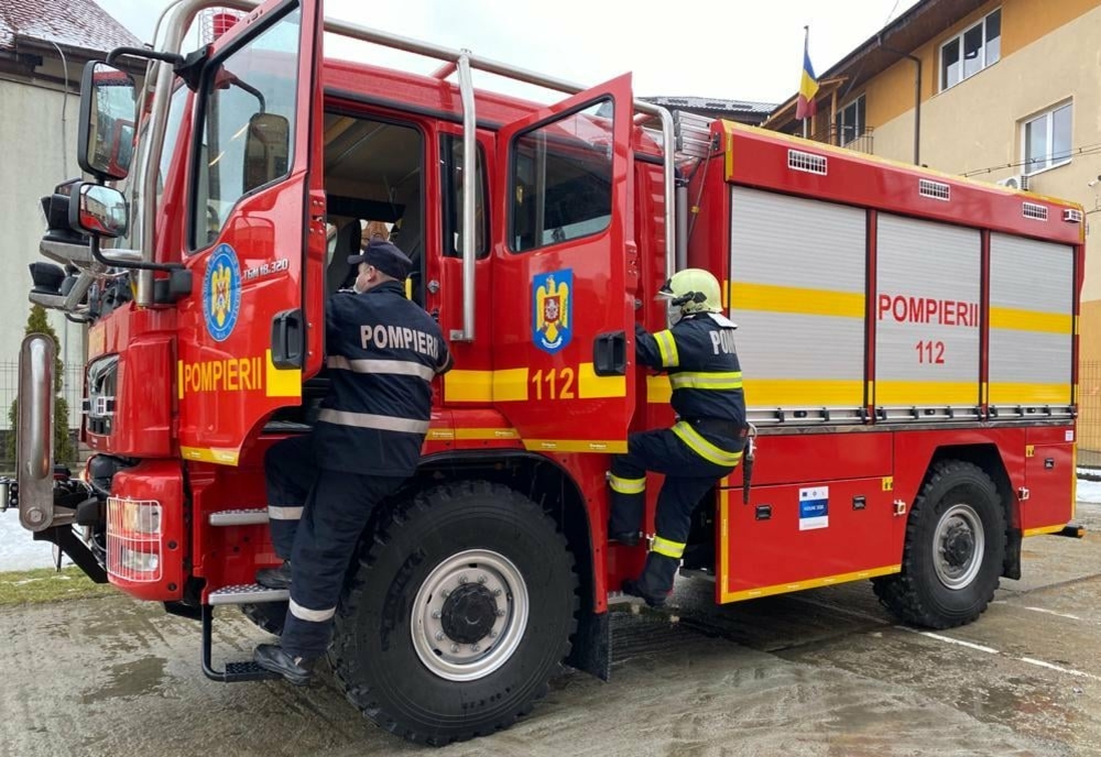 O autospecială nouă pentru stingerea invcendiilor de pădure a ajuns în dotarea pompierilor din Borșa