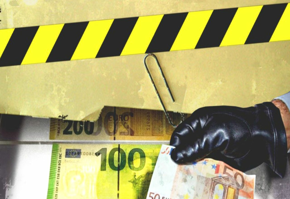 Percheziții la falsificatori de valută din Dâmbovița. Unde au fost găsiți suspecții