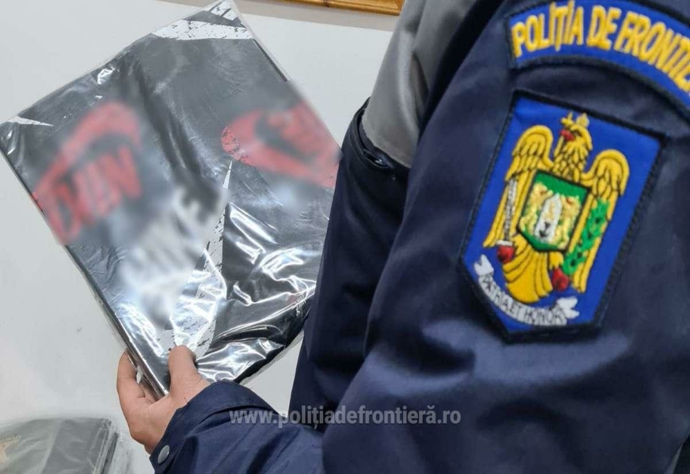 Parfumuri și articole vestimentare contrafăcute, de peste 22.000 euro, confiscate la Giurgiu