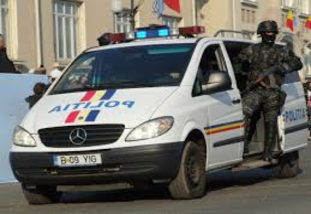 63 de polițiști, avansați în grad de ziua lor, la Giurgiu