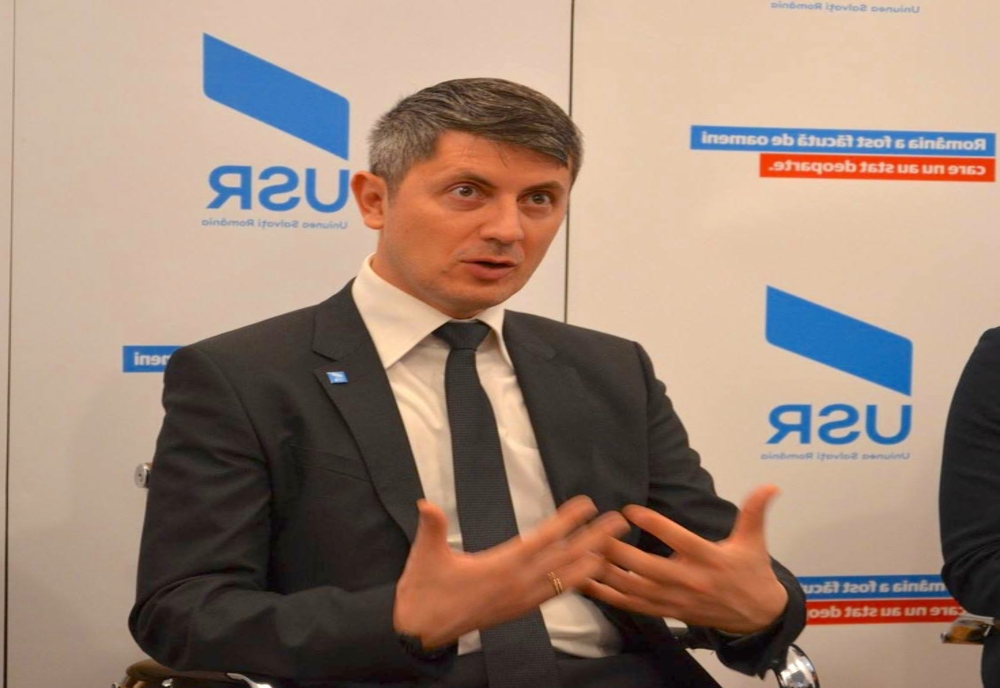 Dan Barna: ”Poziţia ministrului Sănătăţii, Vlad Voiculescu, în Guvernul Cîţu este foarte stabilă”