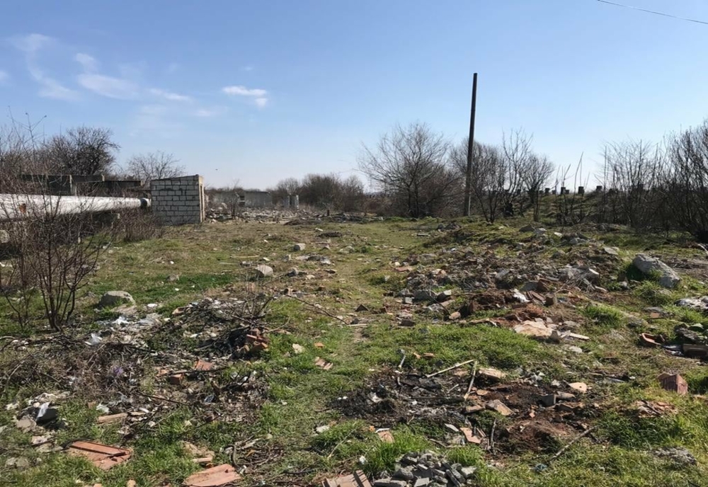 Începe marea curățenie în mai multe zone din Giurgiu unde se aruncă deșeuri casnice și nu numai