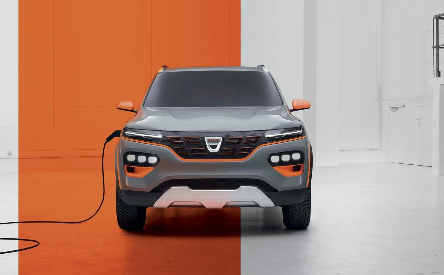 O veste proastă pentru Dacia Pitești: Renault face în Spania ”polul” său de mașini electrice și hibrid