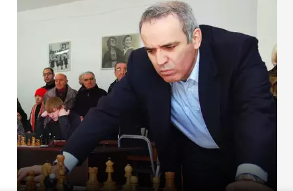 Garry Kasparov, în Washington Post: ”Sancțiunile Occidentului pedepsesc marionetele lui Putin. Putem fi complici”