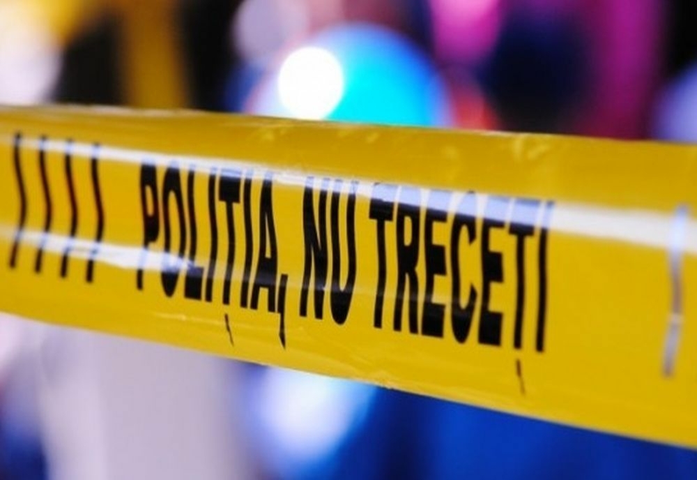 CRIMĂ TERIBILĂ în Alba: Un bărbat a ucis un tânăr și a rănit-o pe iubita acestuia