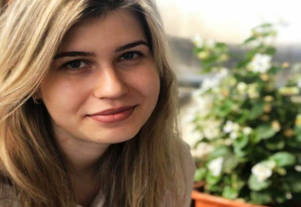 O elevă din Slatina a luat medalie de aur la o competiţie internaţională de matematică