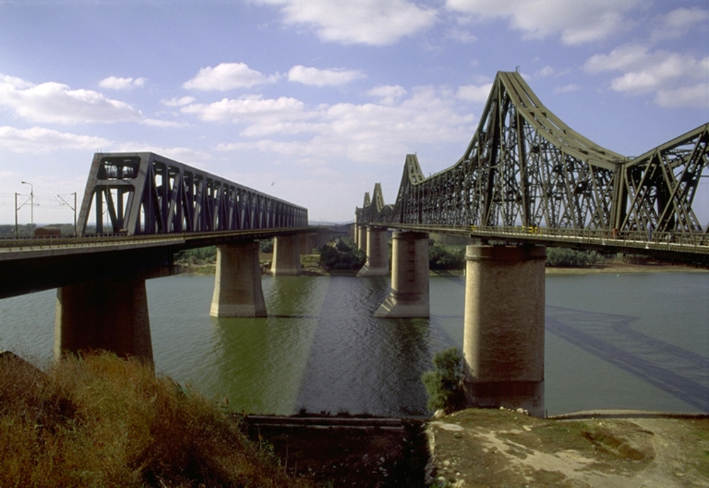 A fost semnat contractul pentru reabilitarea Podului de la Fetești peste brațul Borcea