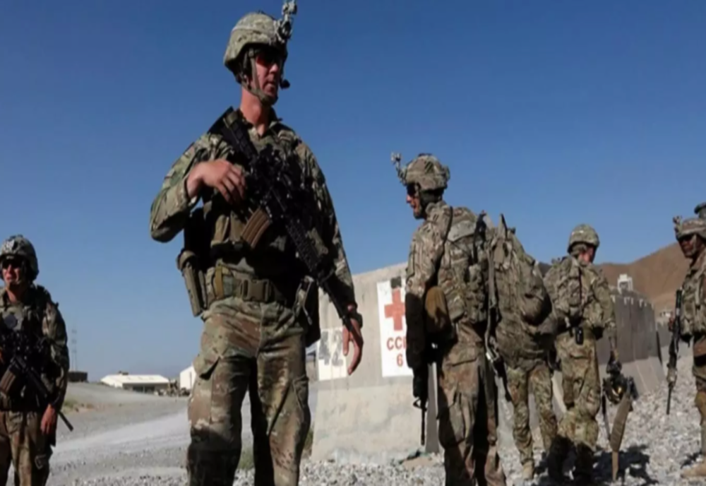 Retragerea trupelor NATO din Afganistan, decisă oficial de SUA