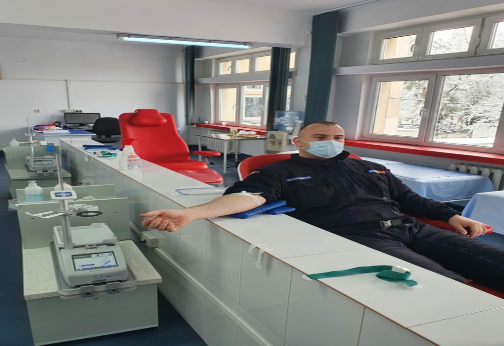 Jandarmii din Alba au donat sânge 
