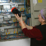 Amenzi de 1,11 milioane lei pentru furnizorii de energie electrică!