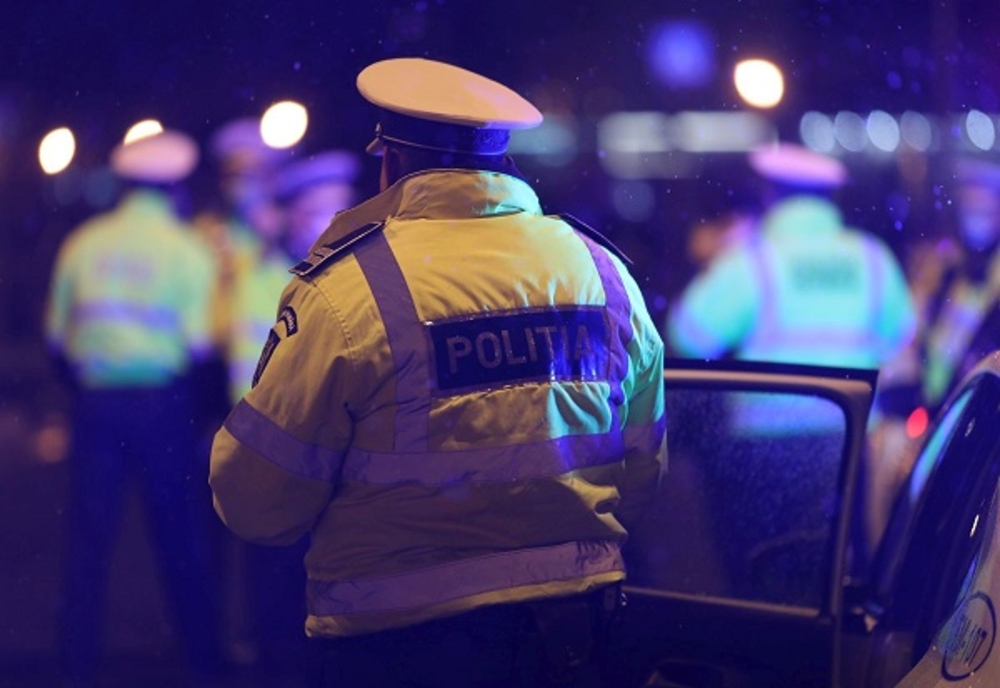 Craiova: Poliţişt lovit de un şofer băut, după o urmărire în trafic