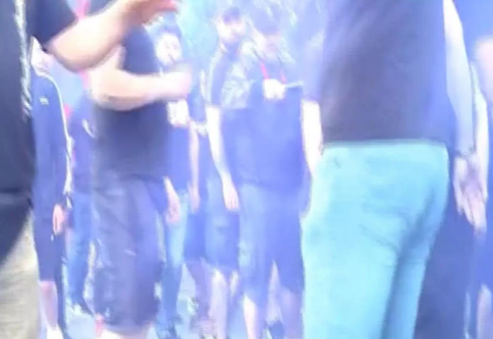VIDEO Echipa Realitatea PLUS, agresată de suporteri, înaintea meciului CS Afumați