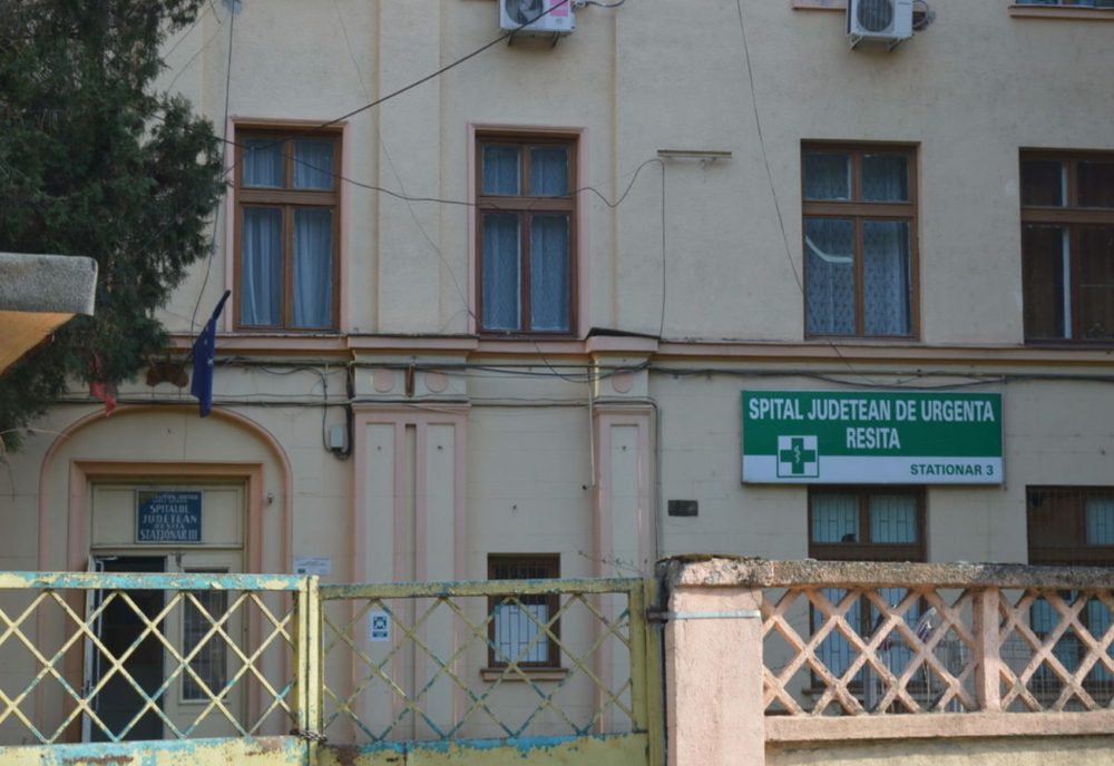 Saloanele spitalului groazei din Reșița, adoptate și renovate