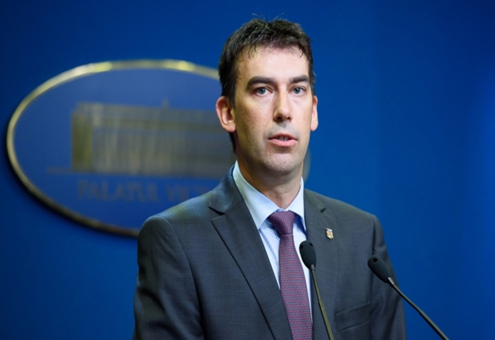 Europarlamentarul USR PLUS Dragoş Tudorache îl somează pe ministrul Cîmpeanu să prezinte coaliţiei planurile în privinţa CNATDCU