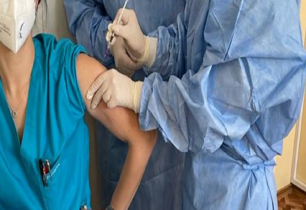 61 de medici de familie vaccinează populația din Ilfov