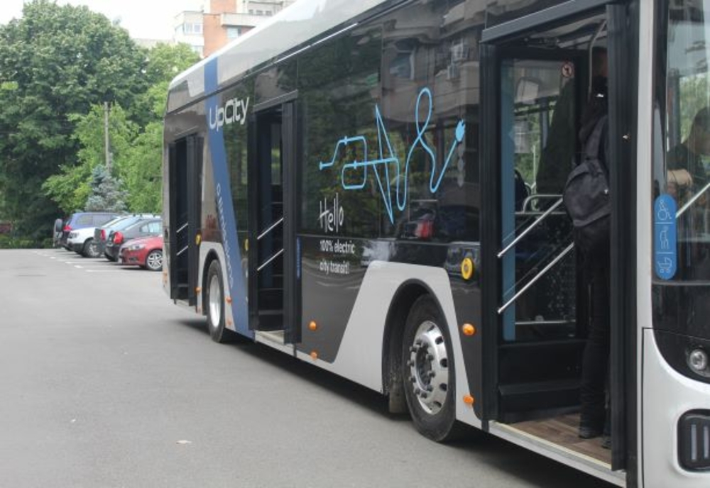 Autobuz electric produs în România testat pe traseele Braicar