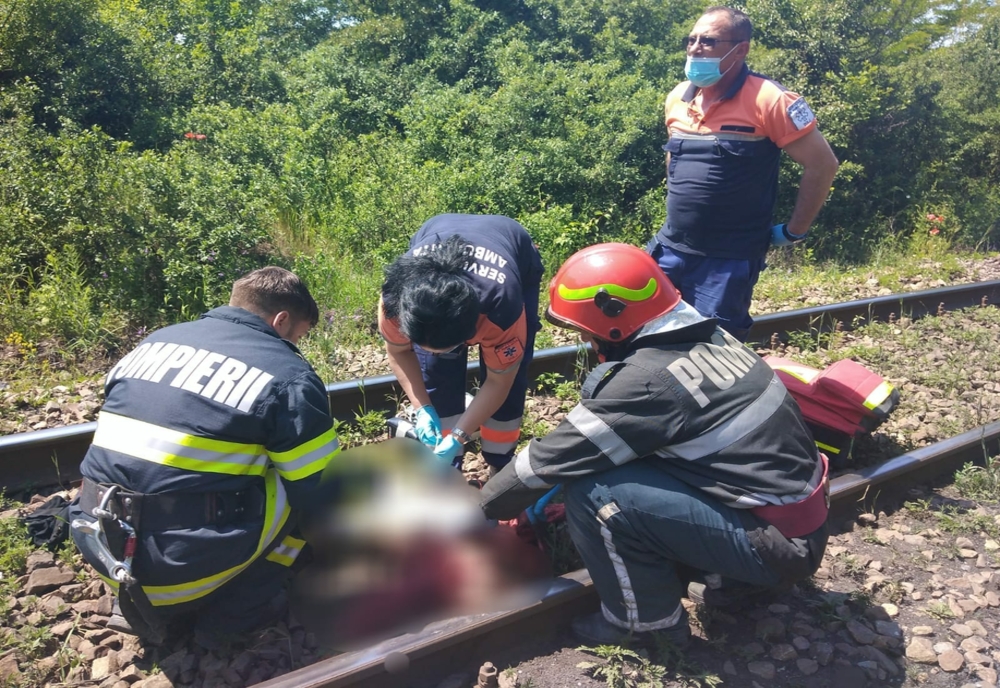 Un bărbat din Mehedinţi a murit, după ce a fost lovit de tren