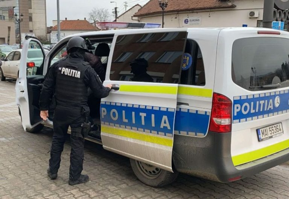 Poliţiştii din Olt, percheziţii în Maramureş, Braşov, Ilfov, Buzău şi Olt
